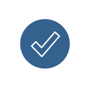 Безопасная регистрация домена для юристов, иконка защиты данных, минималистичный дизайн.